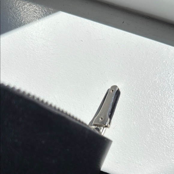 Elegant Black Cell Phone Wallet Case - Picture 5 of 8